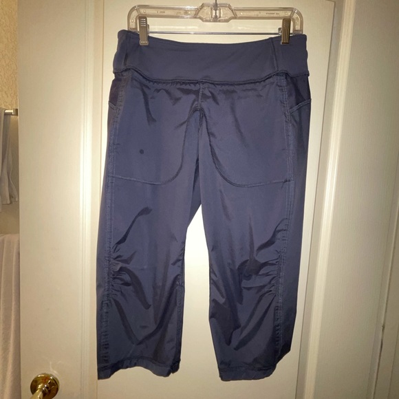 ๐๐lululemon pants ๐๐ - Picture 3 of 5